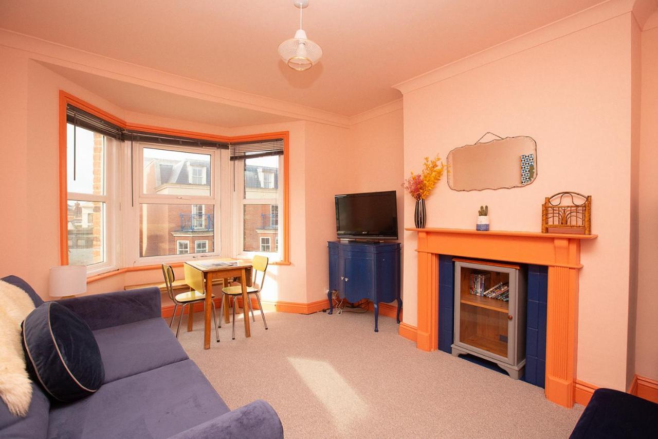 Funky Flat In Margate'S Westbrook Bay Lägenhet Exteriör bild
