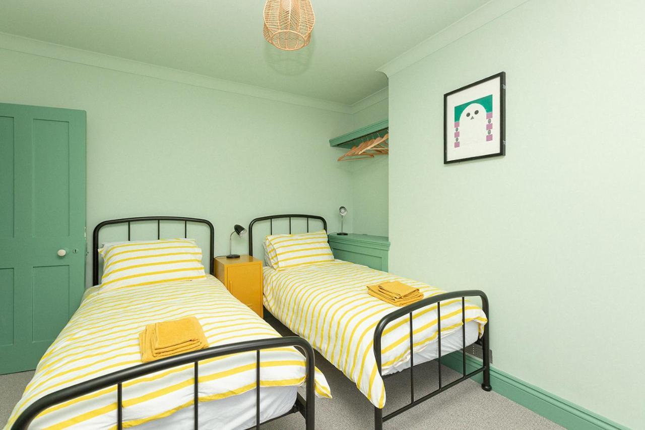 Funky Flat In Margate'S Westbrook Bay Lägenhet Exteriör bild