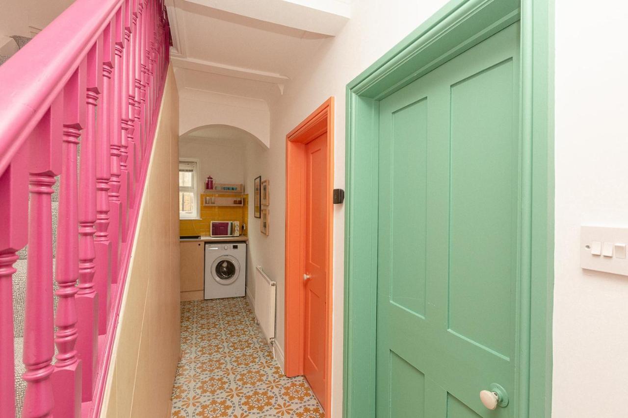 Funky Flat In Margate'S Westbrook Bay Lägenhet Exteriör bild