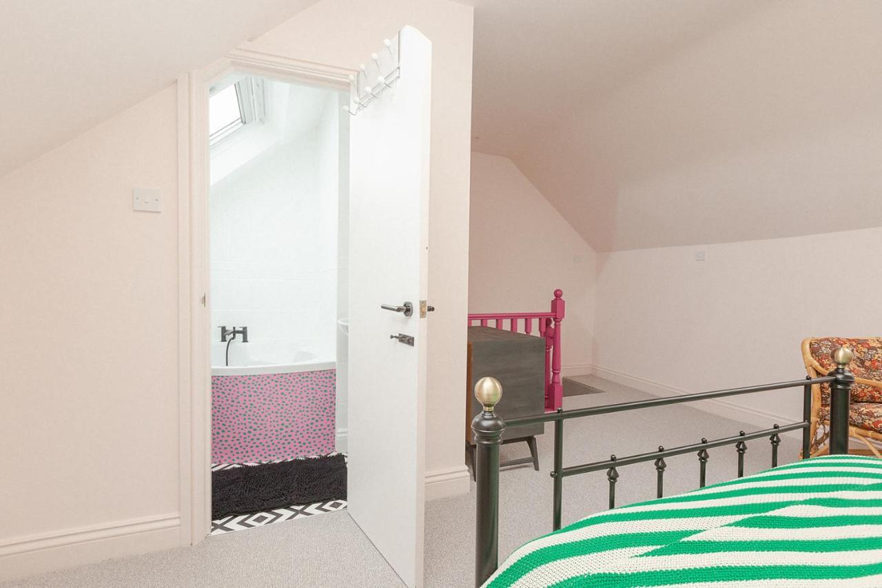 Funky Flat In Margate'S Westbrook Bay Lägenhet Exteriör bild