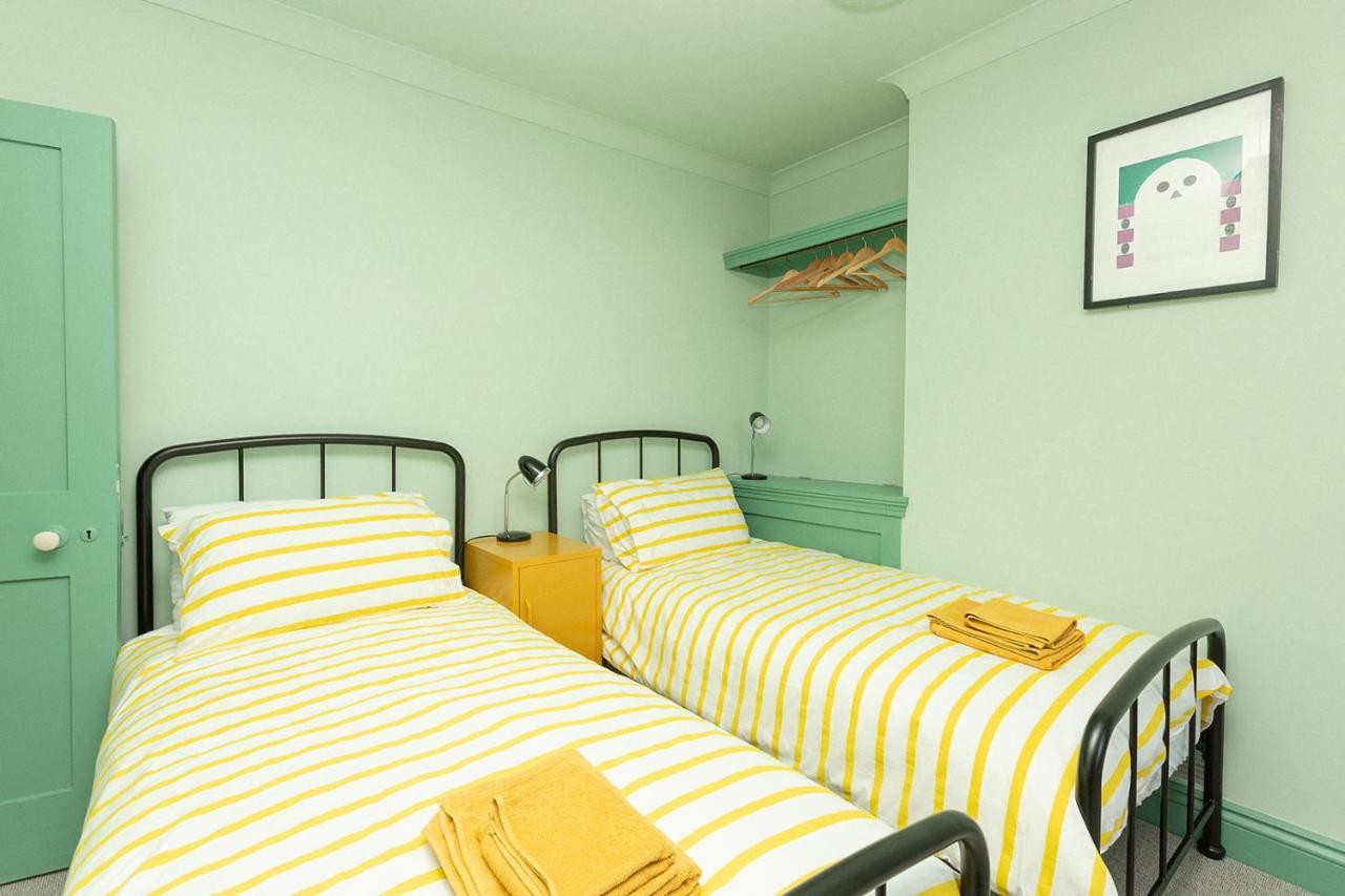Funky Flat In Margate'S Westbrook Bay Lägenhet Exteriör bild